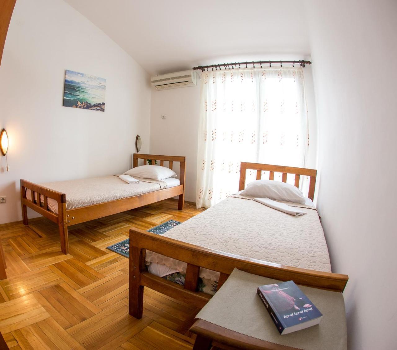 Guest House Mandarina بودفا المظهر الخارجي الصورة