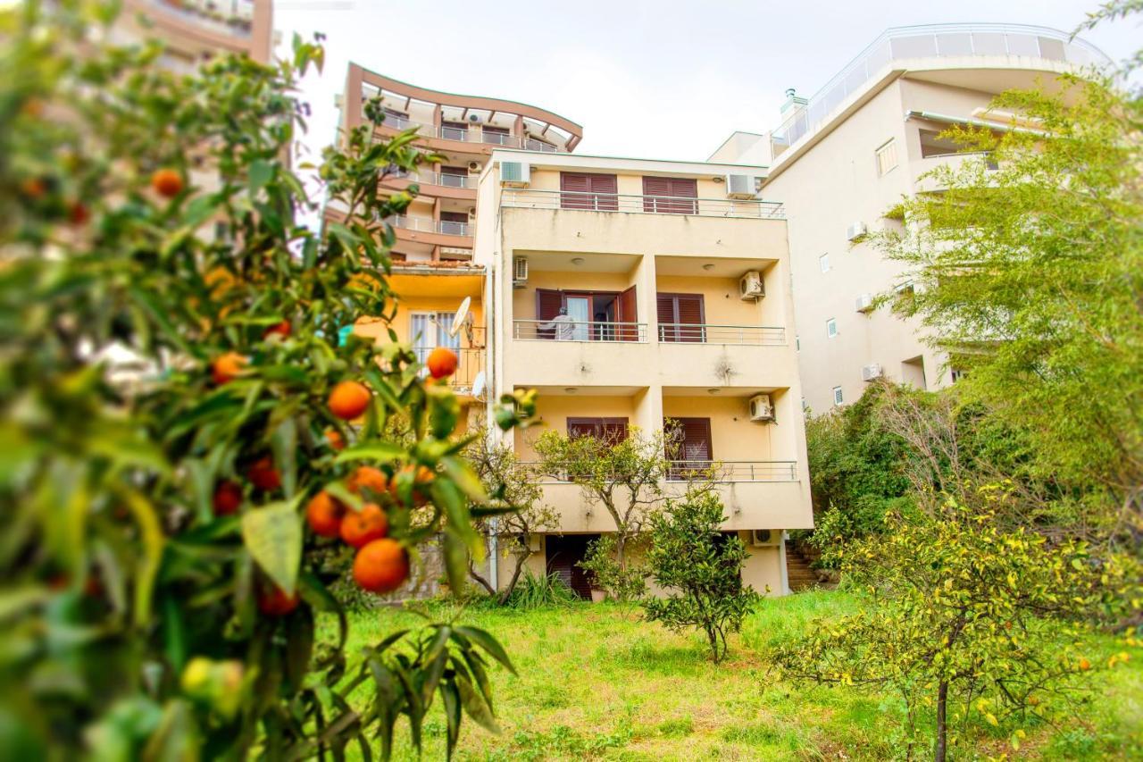 Guest House Mandarina بودفا المظهر الخارجي الصورة