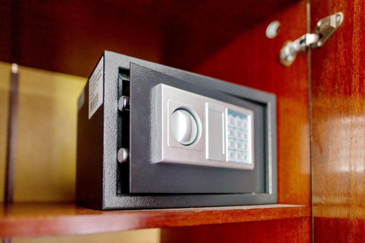 Guest House Mandarina بودفا المظهر الخارجي الصورة