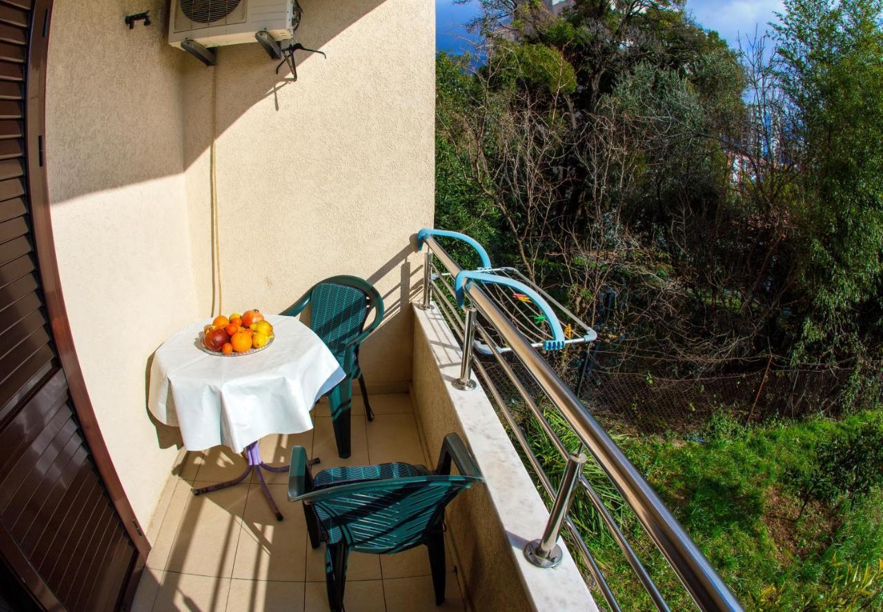 Guest House Mandarina بودفا المظهر الخارجي الصورة