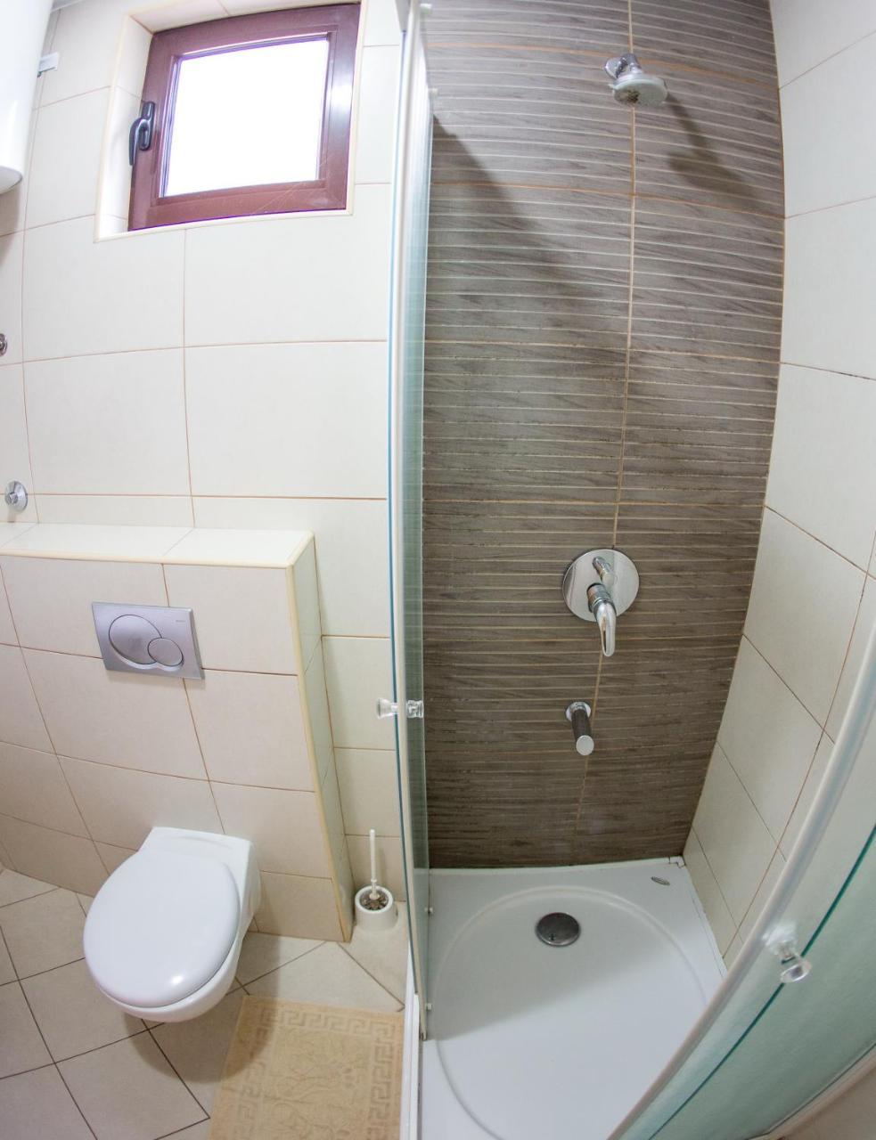 Guest House Mandarina بودفا المظهر الخارجي الصورة