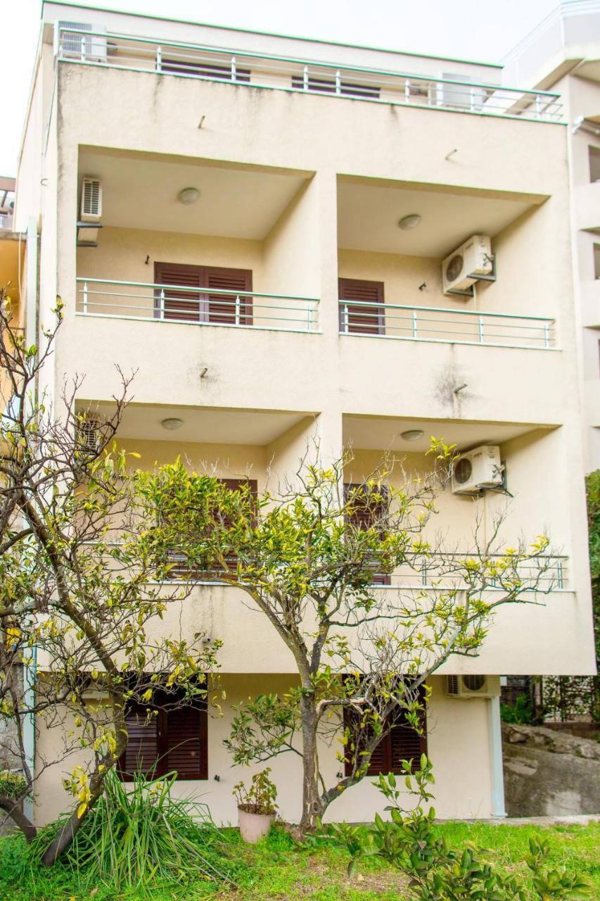 Guest House Mandarina بودفا المظهر الخارجي الصورة